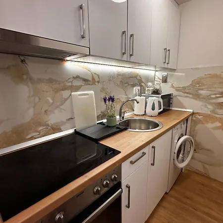 Savamala Promenada 57